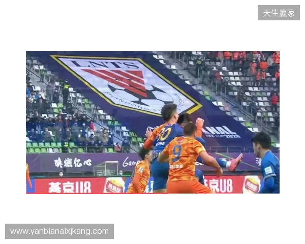 博主:国安下午集结韩佳奇现身,个别球员已从基地搬走私人物品