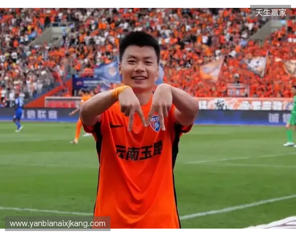 云南玉昆官方:罗竞等5人不再续约,恩里克、内内解约,马镇离队